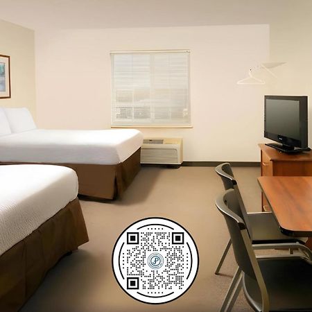 Woodspring Suites Lincoln Northeast I-80 Екстериор снимка