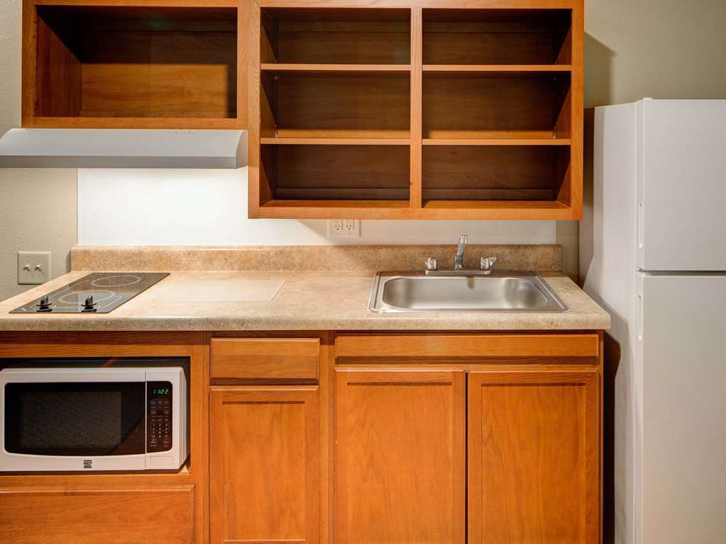 Woodspring Suites Lincoln Northeast I-80 Стая снимка