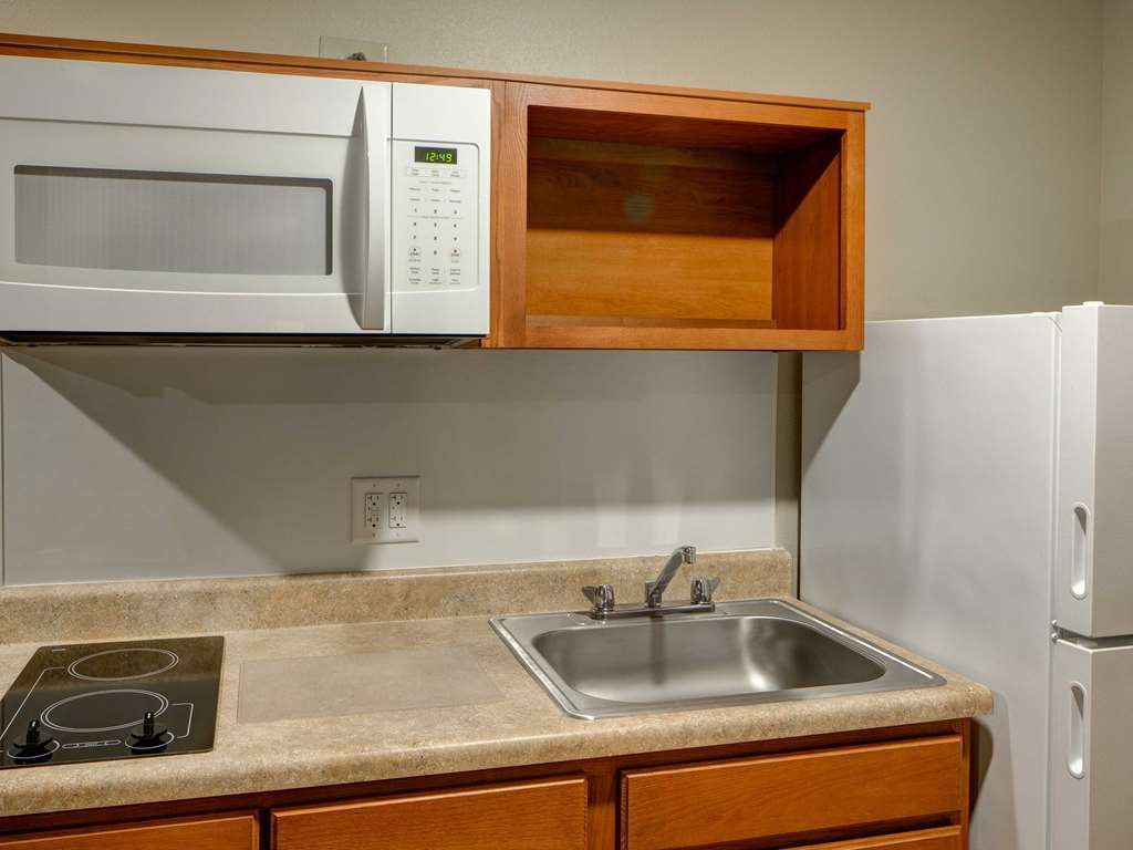 Woodspring Suites Lincoln Northeast I-80 Стая снимка